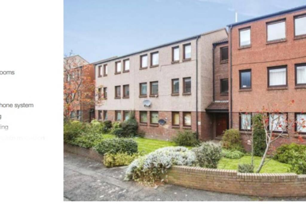 Chic 2 Bed With Free Parking- Recently Redecorated, 10 Minutes To Centre * Edimburgo